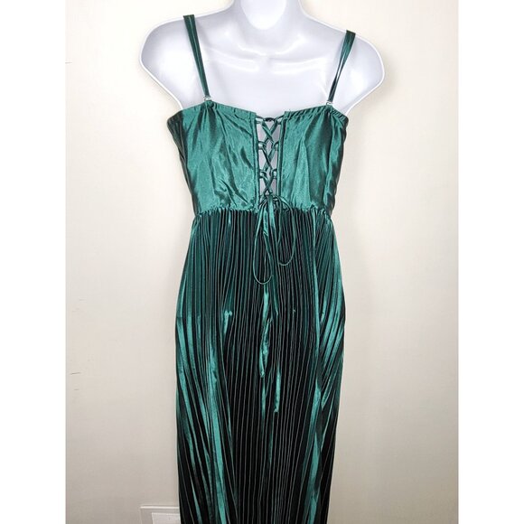 NEW - Eva and Lola mineral green satin pleated gown. Size Medium - Picture 7 of 9